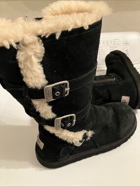 Back to school 📝 UGG Black Suede Boots with Branded Heel Patch